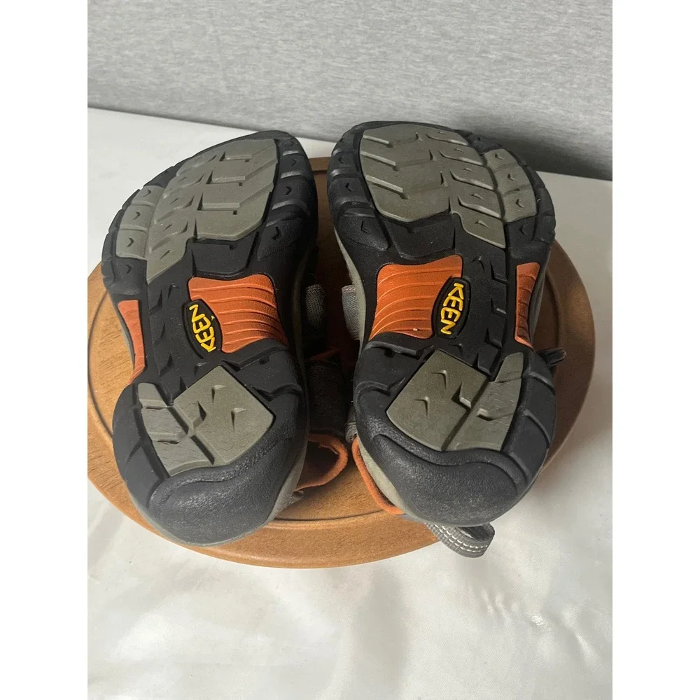 Keen Newport H2 Mens Gray Orange Waterproof Hiking Water Sandals Size 9.5